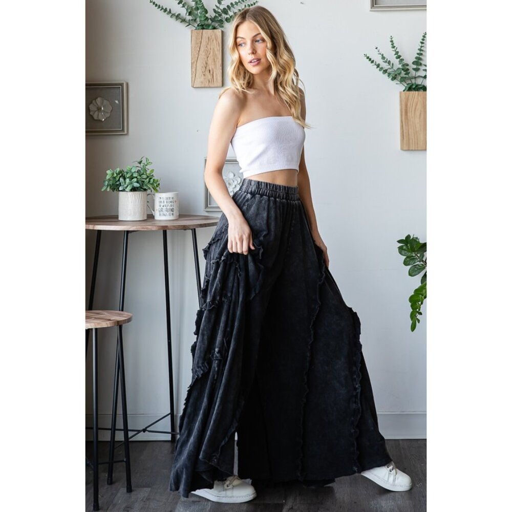 Oli & Hali Ruffle Detail Wide Leg Flare Pants NEW Size Medium - Picture 3 of 9